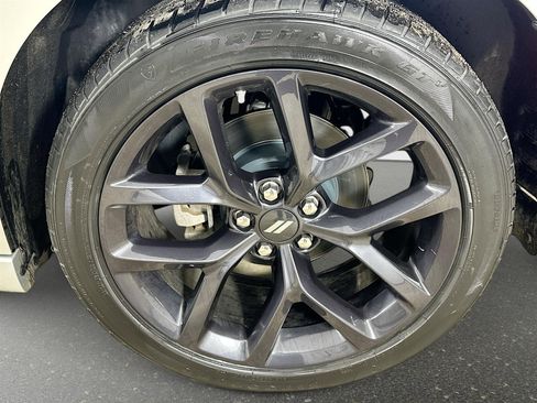 Used 2023 Dodge Charger SXT w/ Blacktop Package image 37