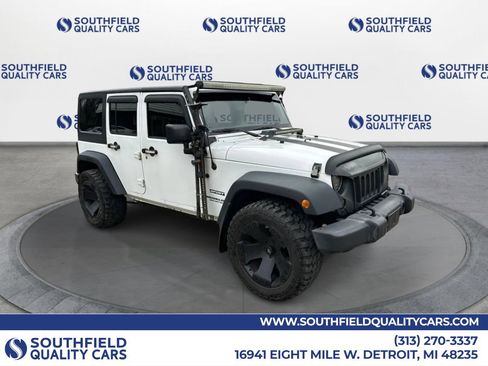 Used 2017 Jeep Wrangler Unlimited Sport w/ Connectivity Group AWD/4WD image 1