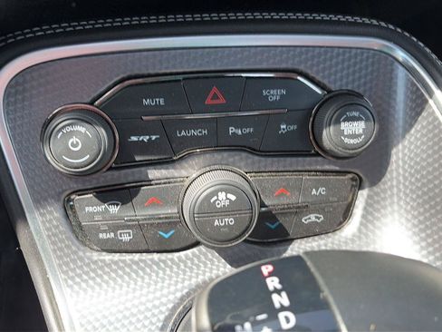Used 2017 Dodge Challenger SRT Hellcat RWD image 34