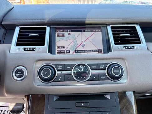 Used 2012 Land Rover Range Rover Sport HSE LUX image 19