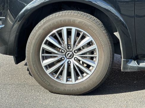 Used 2023 Nissan Armada SL w/ Captain's Chairs Package image 25