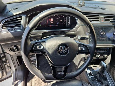 Used 2021 Volkswagen Tiguan SEL Premium R-Line AWD/4WD image 15