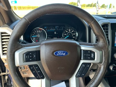 Used 2018 Ford F150 King Ranch image 24