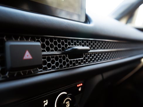 Used 2026 Honda HR-V Sport image 33