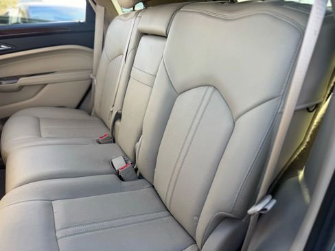 Used 2012 Cadillac SRX Luxury image 27