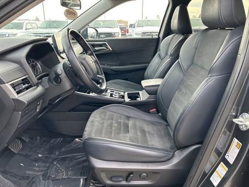 Used 2024 Mitsubishi Outlander SE image 20