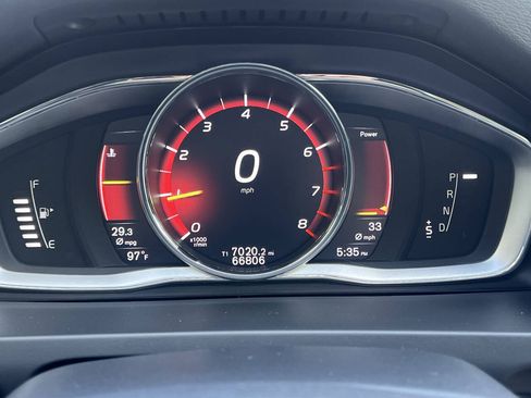 Used 2018 Volvo S60 T5 Dynamic w/ Vision Package FWD image 31