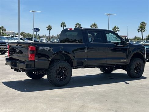 New 2025 Ford F350 XLT w/ Black Appearance Package image 6