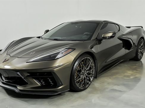 Used 2021 Chevrolet Corvette Stingray Preferred Cpe w/ Z51 Performance Package RWD image 5