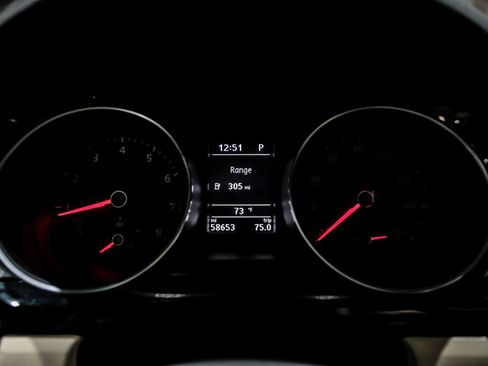 Used 2017 Volkswagen Jetta SEL FWD image 21