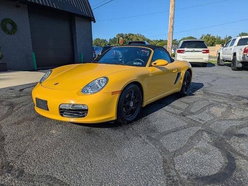Used 2005 Porsche Boxster RWD image 2