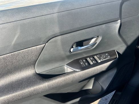 New 2026 Nissan Kicks SV w/ SV Premium Package image 10