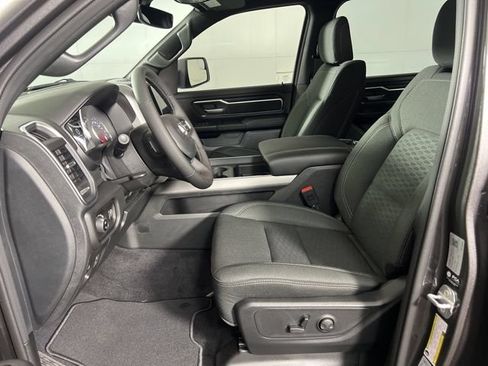 New 2026 RAM 1500 Big Horn AWD/4WD image 10