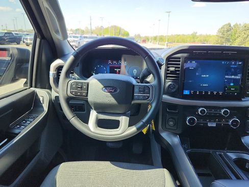 Used 2024 Ford F150 XLT w/ Mobile Office Package image 12