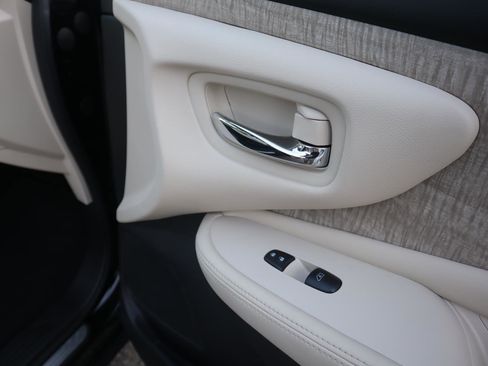 Certified 2024 Nissan Murano SV image 42