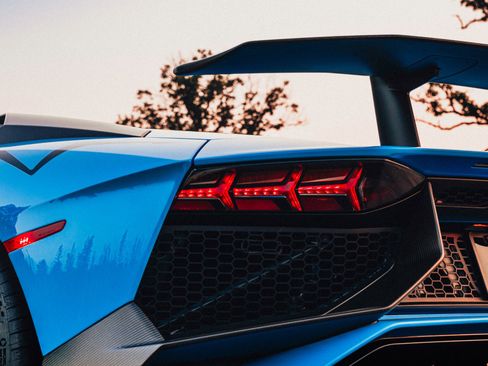 Used 2016 Lamborghini Aventador LP 750-4 Superveloce image 35