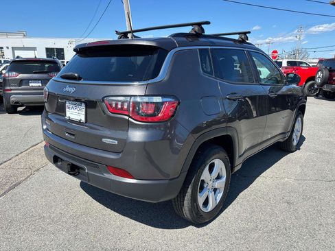 Certified 2020 Jeep Compass Latitude w/ Cold Weather Group AWD/4WD image 3