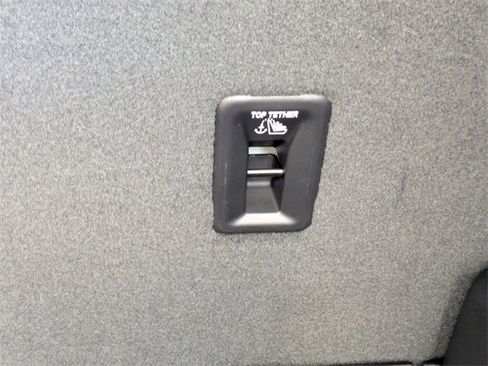 New 2026 Chevrolet Equinox LT image 28