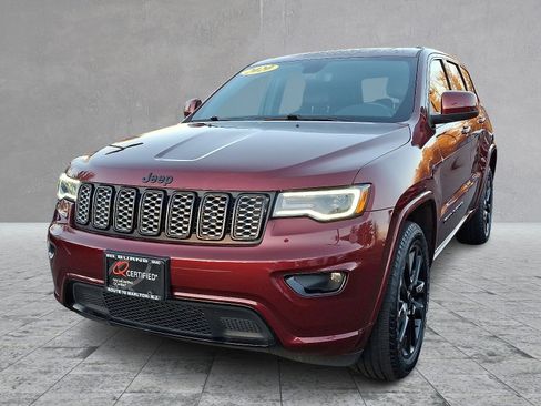 Used 2020 Jeep Grand Cherokee Altitude image 5