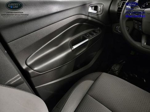 Certified 2018 Ford Escape SE AWD/4WD image 30