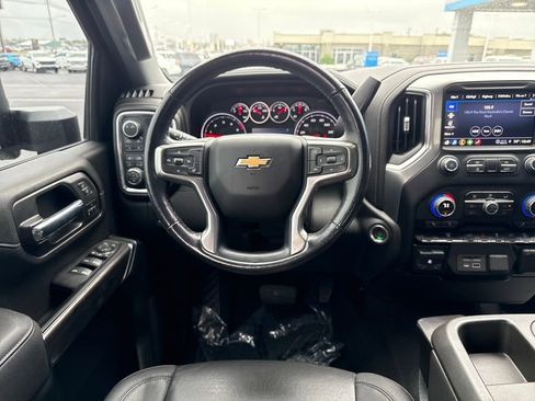 Used 2023 Chevrolet Silverado 2500 LTZ image 17