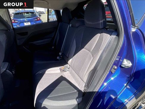 Used 2025 Subaru Crosstrek 2.0i Premium image 21