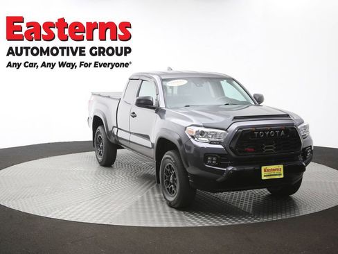 Used 2021 Toyota Tacoma SR w/ SX Package AWD/4WD image 51