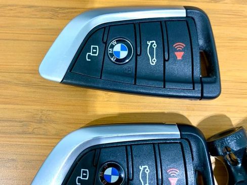 Used 2023 BMW 330i Sedan w/ Driving Assistance Package RWD image 48
