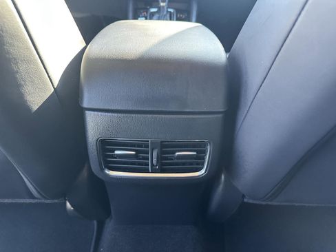 Used 2025 MAZDA CX-5 AWD 2.5 S w/ Select Package image 17