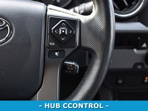 Used 2016 Toyota Tacoma TRD Sport w/ Towing Package image 13