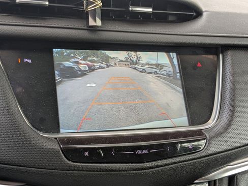 Used 2017 Cadillac XT5 Premium Luxury FWD image 15