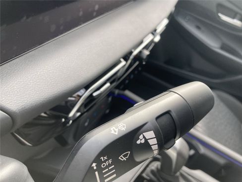 New 2026 Nissan Sentra SV w/ SV Convenience Package FWD image 24