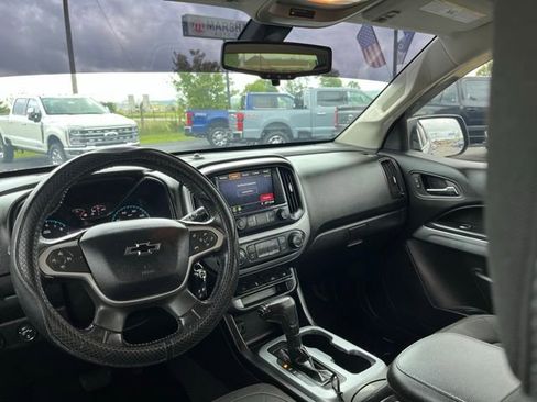 Used 2019 Chevrolet Colorado LT AWD/4WD image 13