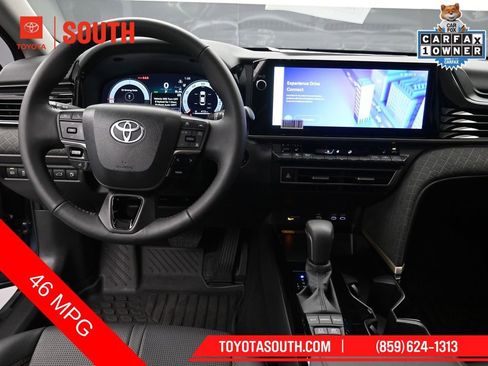 Used 2026 Toyota Camry XLE FWD image 11