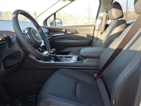 New 2026 Kia Carnival SX image 6
