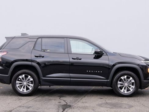 New 2026 Chevrolet Equinox LT image 25