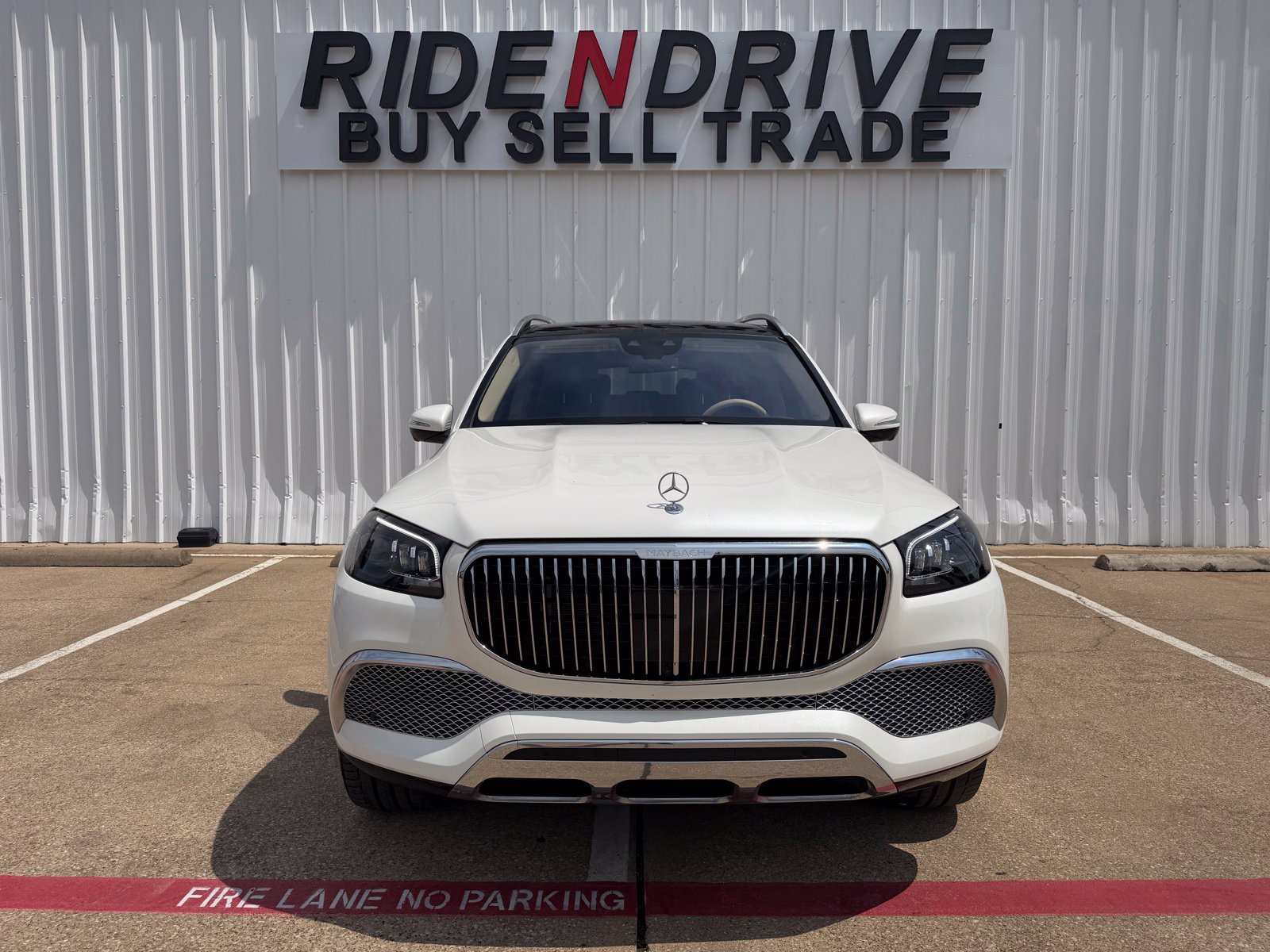 Used 2023 Mercedes-Benz Maybach GLS 600 4MATIC image 10