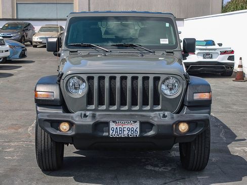 Used 2021 Jeep Wrangler Sport AWD/4WD image 2