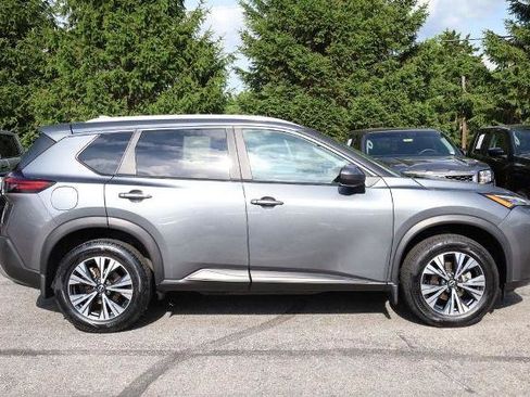 Certified 2023 Nissan Rogue SV w/ SV Premium B Package AWD/4WD image 5