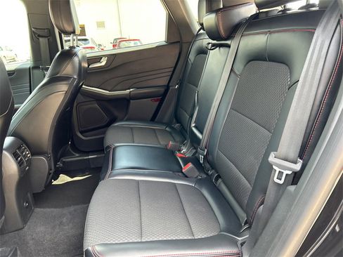 Used 2024 Ford Escape ST-Line image 26