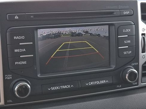 Used 2019 Kia Sportage LX FWD image 13