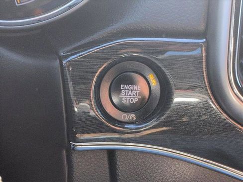 Used 2018 Jeep Grand Cherokee Trailhawk image 16