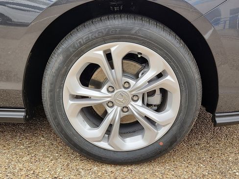 New 2026 Honda Accord LX image 6