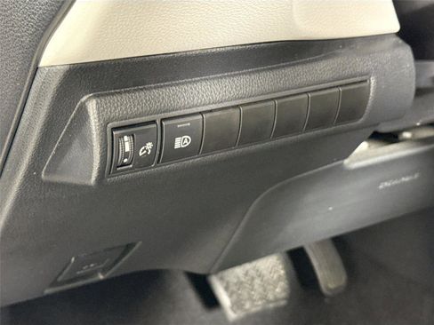 Certified 2023 Toyota Corolla LE FWD image 15