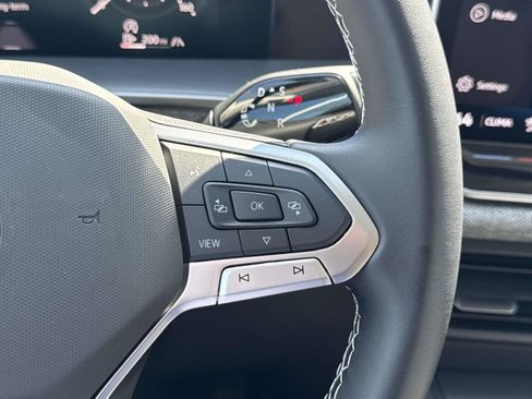 Certified 2025 Volkswagen Tiguan S AWD/4WD image 19