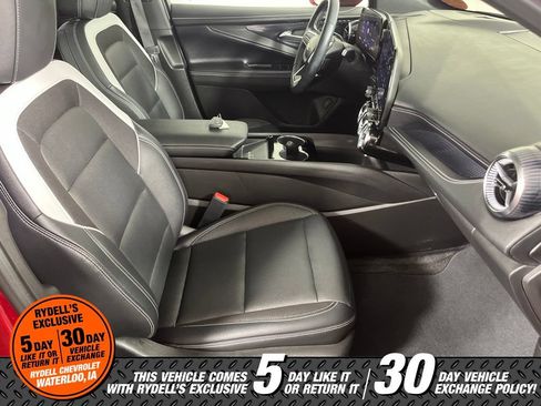 Used 2024 Chevrolet Blazer EV LT AWD/4WD image 18
