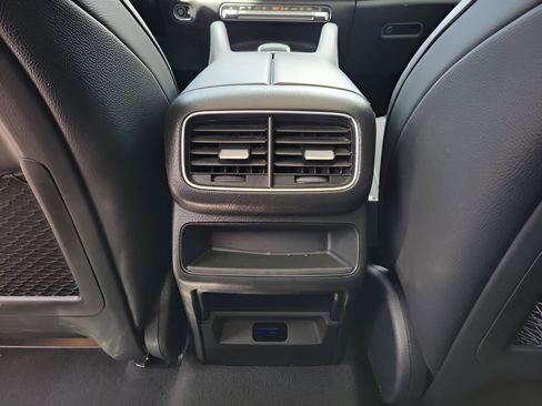 Certified 2024 Mercedes-Benz GLE 350 4MATIC image 9