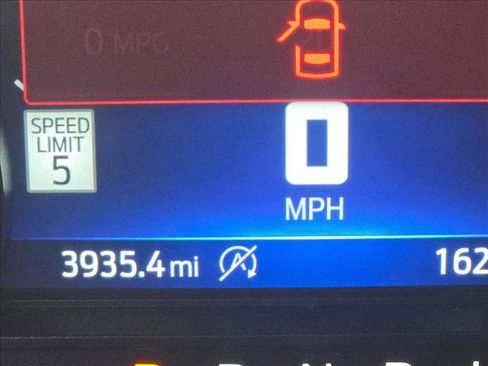 Used 2024 Ford Bronco Sport Outer Banks w/ Tech Package image 23