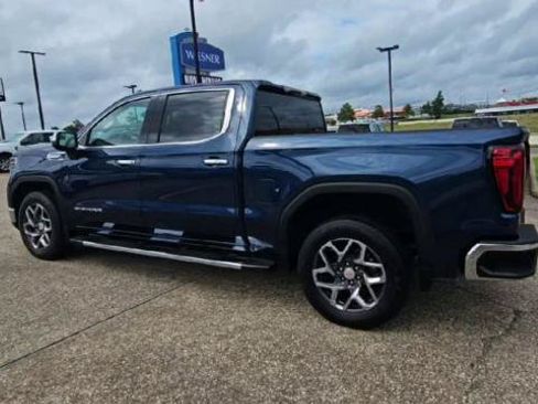 Certified 2023 GMC Sierra 1500 SLT RWD image 6