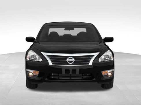 Used 2013 Nissan Altima 2.5 S FWD image 7